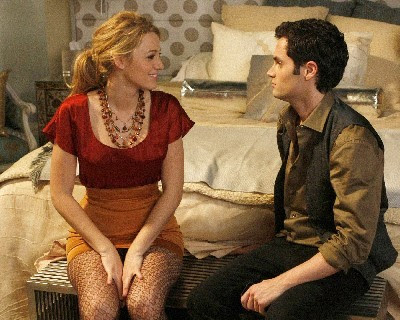 Serena van der Woodsen dejtar i serien flera killar inklusive Nate 