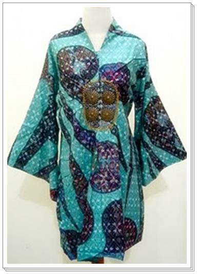 Update model baju batik wanita modern terbaru 2013