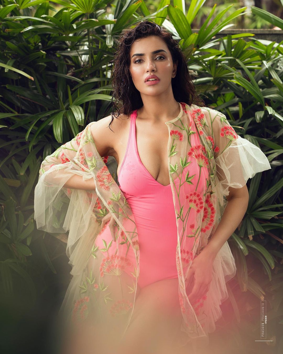 Elevate your Barbie photo session with Akshara Gowda