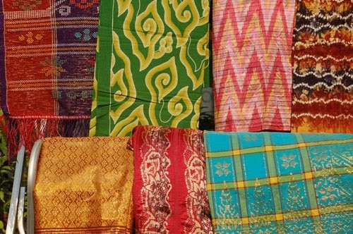 Lia s task Traditional textile ulos  