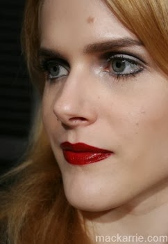 c_VivaGlamILipstickLipglassMAC4