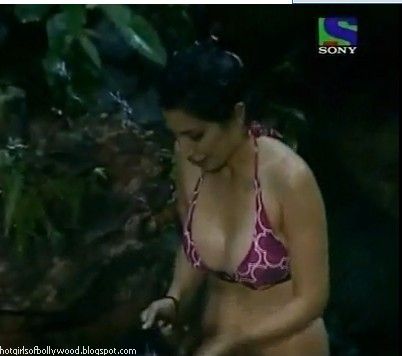 Negar Khan jungle bikini