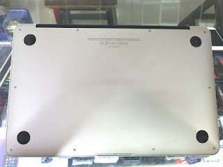 MacBook Air Mid 2011 11inch A1370 Core i5 1.6GHz RAM 2GB SSD 128GB Seken