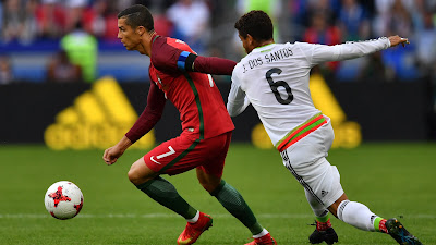Jonathan dos Santos must be rotated back in for Mexico against Russia