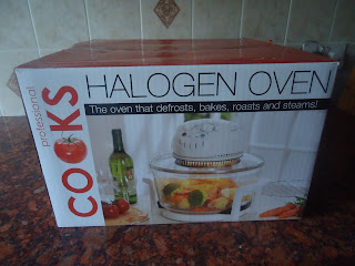 The boxed Halogen Oven