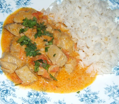 Curry de Atún rojo con arroz créole / Curry de thon rouge avec riz créole