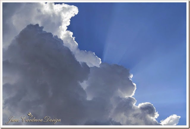 Cloud_Sunrays