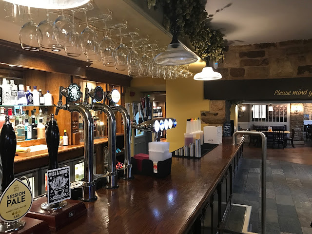 Review - Waggon & Horses, Sheffield. Krissie Akrill. True North Brew Co.