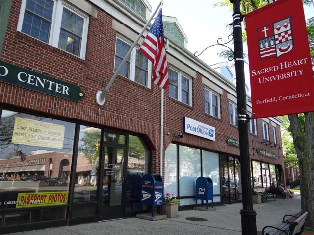 New Fairfield, CT post office