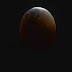 Maior eclipse lunar já registrado neste século acontece hoje