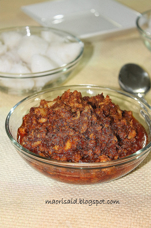 Mori's Kitchen: Sambal Ayam Kisar