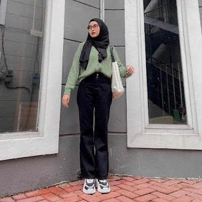 Outfit Casual ke Kampus untuk Hijabers