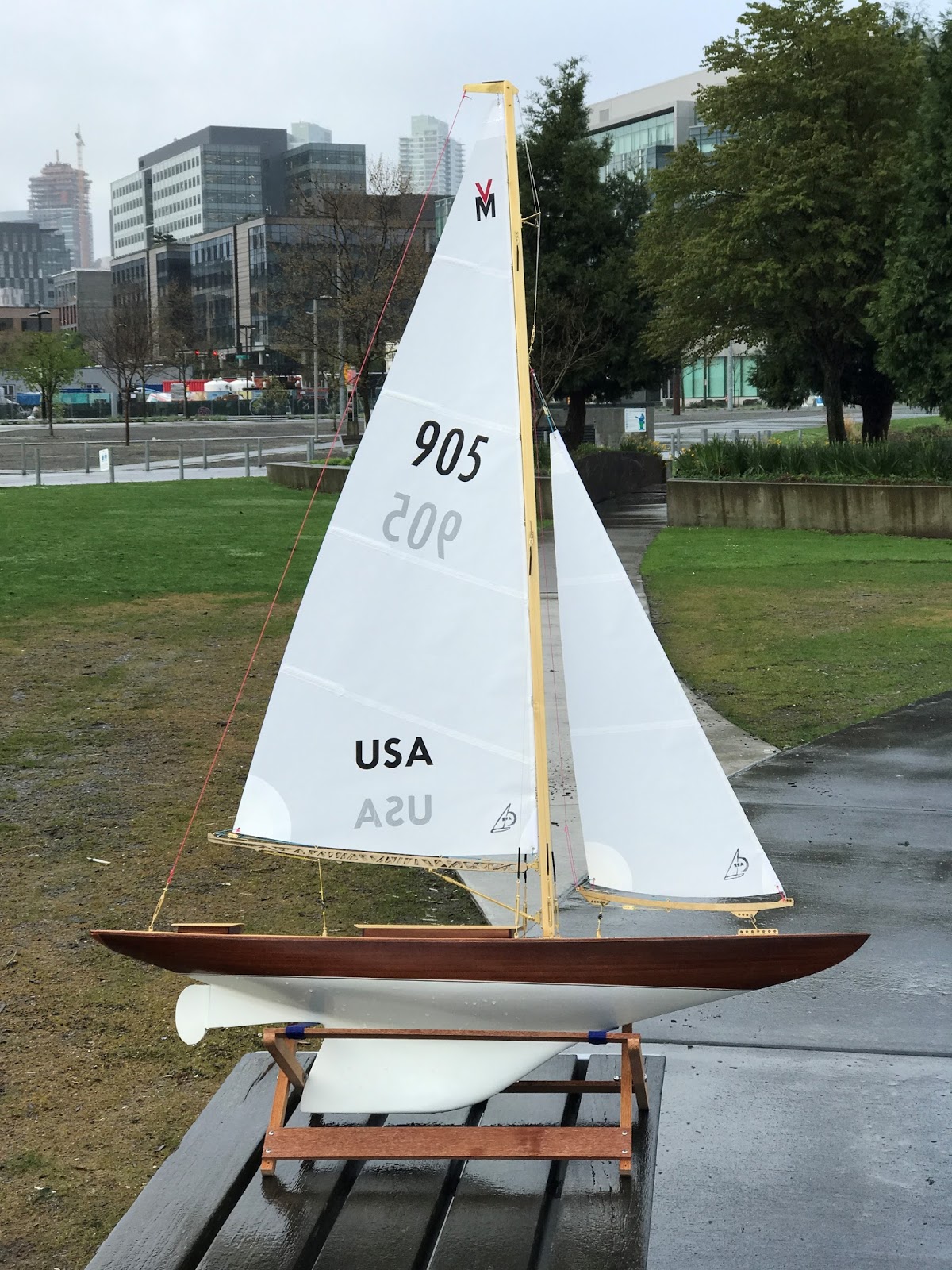 presenting the wampum vm vintage marblehead rc sailboat!
