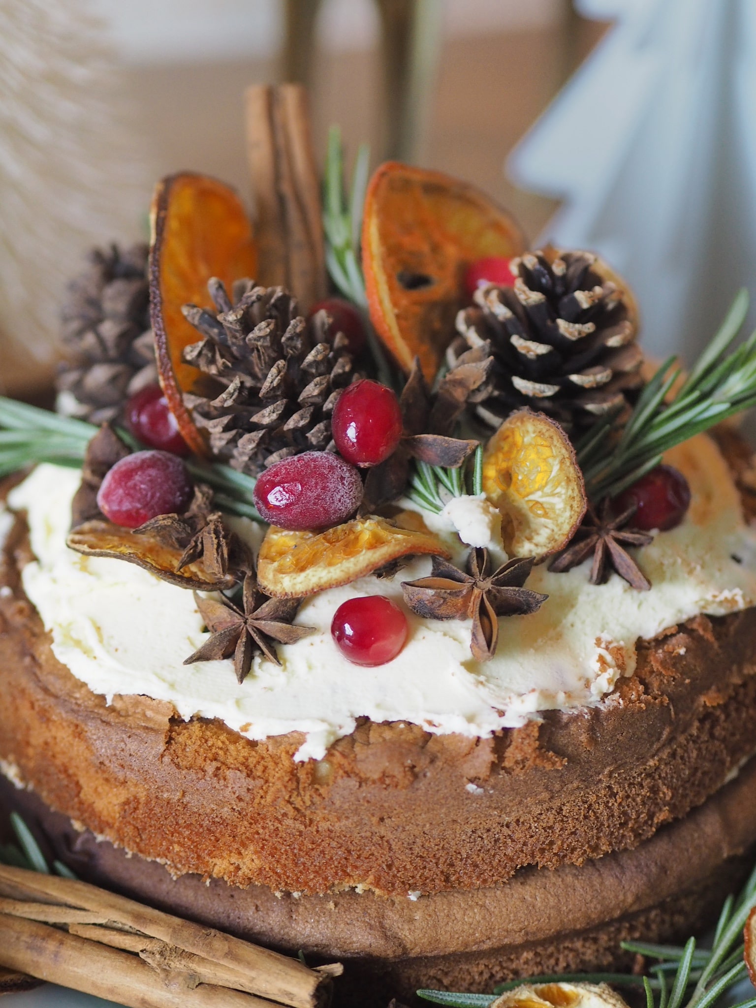 Christmas ginger sponge recipe - perfect alternative Christmas cake in this easy to make recipe