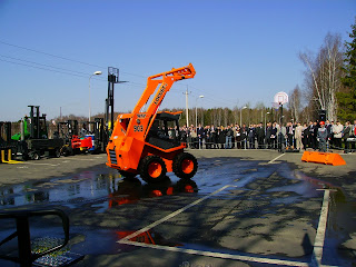 Locust демонстрация
