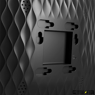 Smart-Digital-Frame-Wall-Hanger---GetoTheOffer