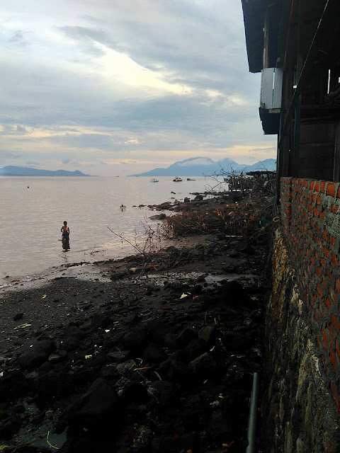 Kampung nelayan di larantuka