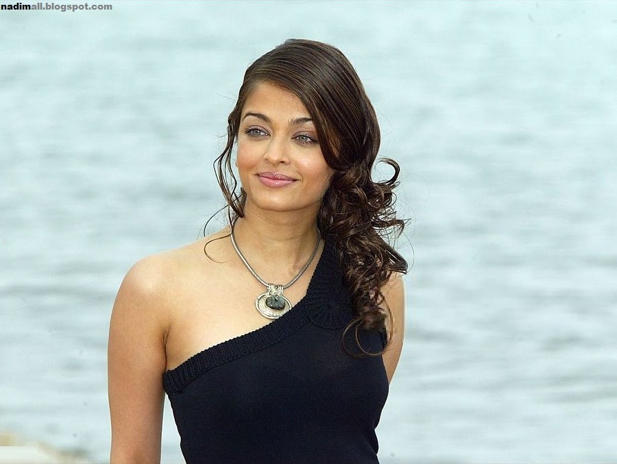 Aishwarya Rai Hot 2003