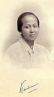 SIAPAKAH R.A. KARTINI ? [FOTO - GAMBAR]