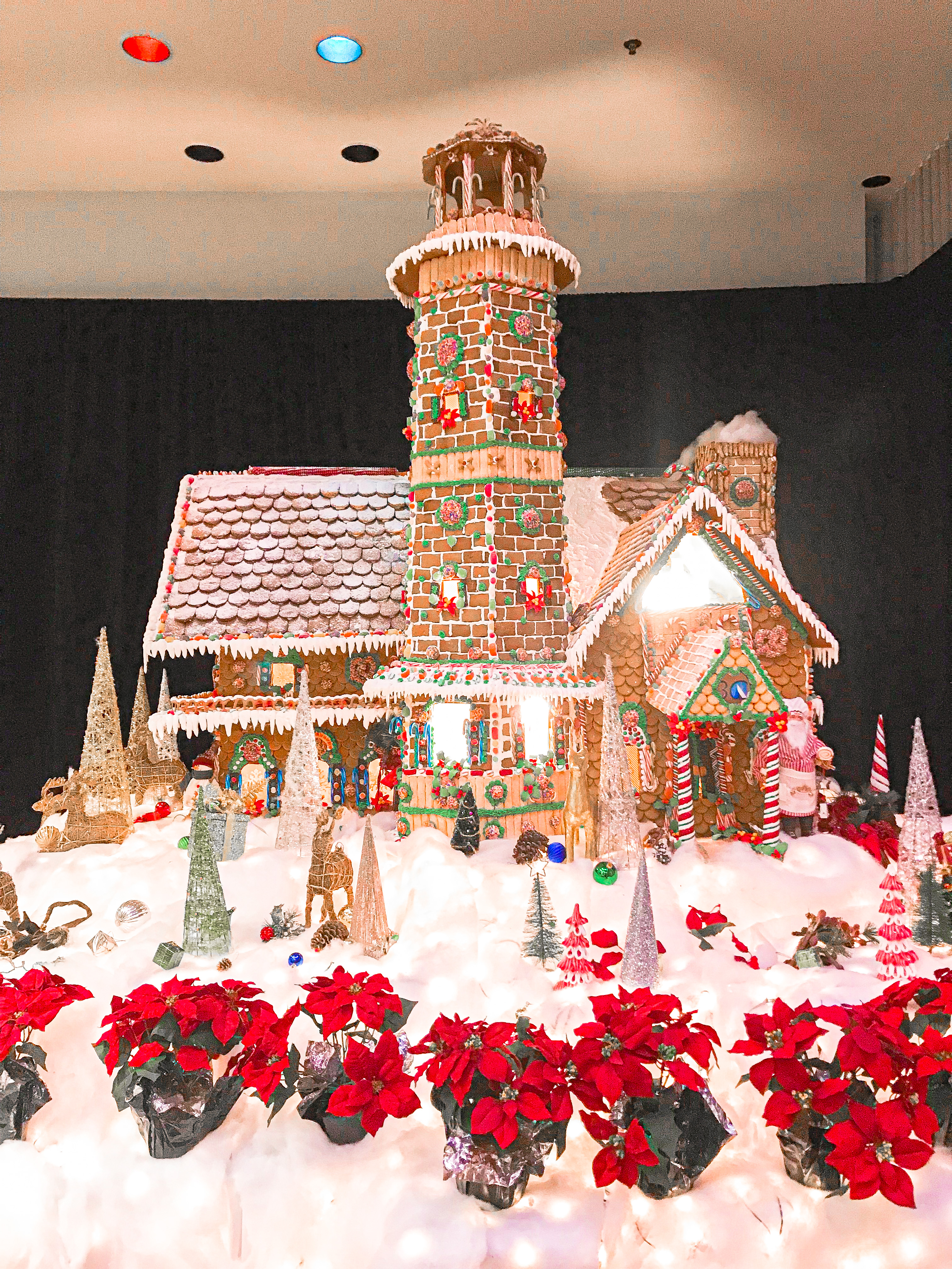 Gingerbread House at South Shore Harbour Resort