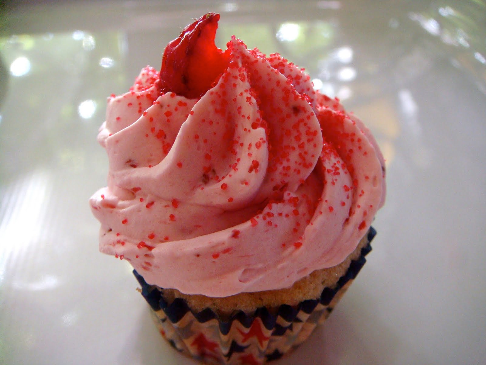 Strawberry Mini Cupcakes