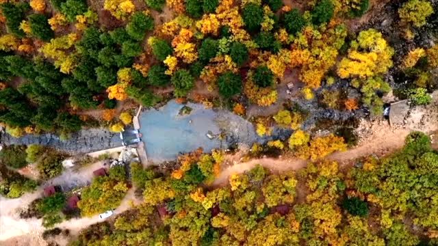  Toroslar'ın el değmemiş şelalelerinde sonbahar güzelliği