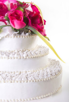 simple wedding cake