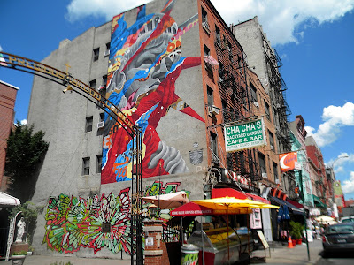 Graffiti lady liberty Photo