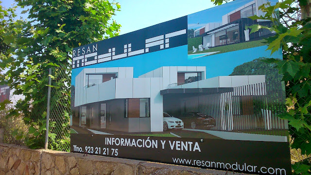 Cartel de Resan Modular en campo de golf de Villamayor