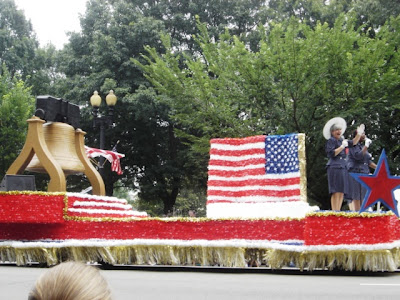 Float in July 4 parade in Washington DC