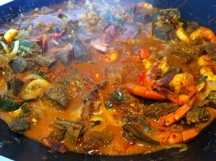 Dapur Untuk Alia: Sambal Goreng Pengantin