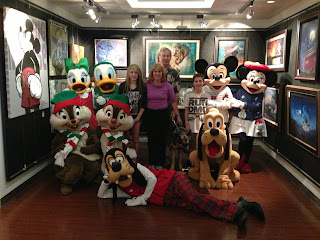 Group with MIckey, Minnie, Pluto, Goofy, Donald, Daisy, Chip and Dale