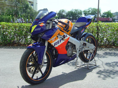 cbr150 r, cbr150r race series 2008 wallpapers, honda cbr150r vs yamaha r15, honda cbr150r for sale, cbr150r review, cbr150r for sale, price of honda cbr150r, honda cbr150r user review, honda 150r