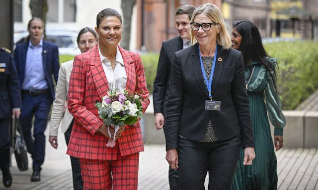 Crown Princess Victoria wore a flora coral checker blazer suit from By Malina, Princess Marie wore a Vanda plaid blazer suit by Maje
