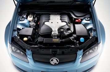2006 Holden Commodore 3.5L V6 - engine view