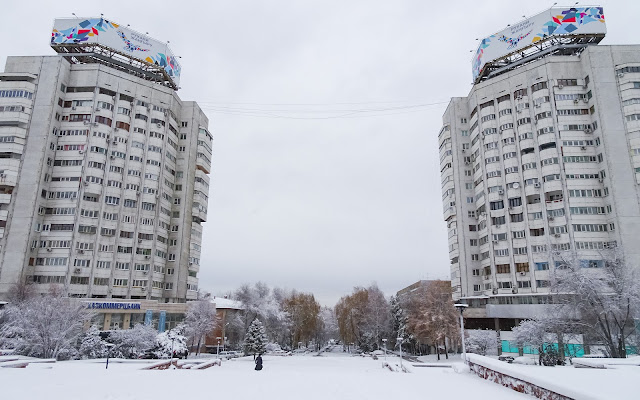 Snow in Almaty at the Revolution Square