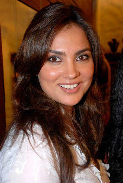 Lara Dutta hd wallpapers