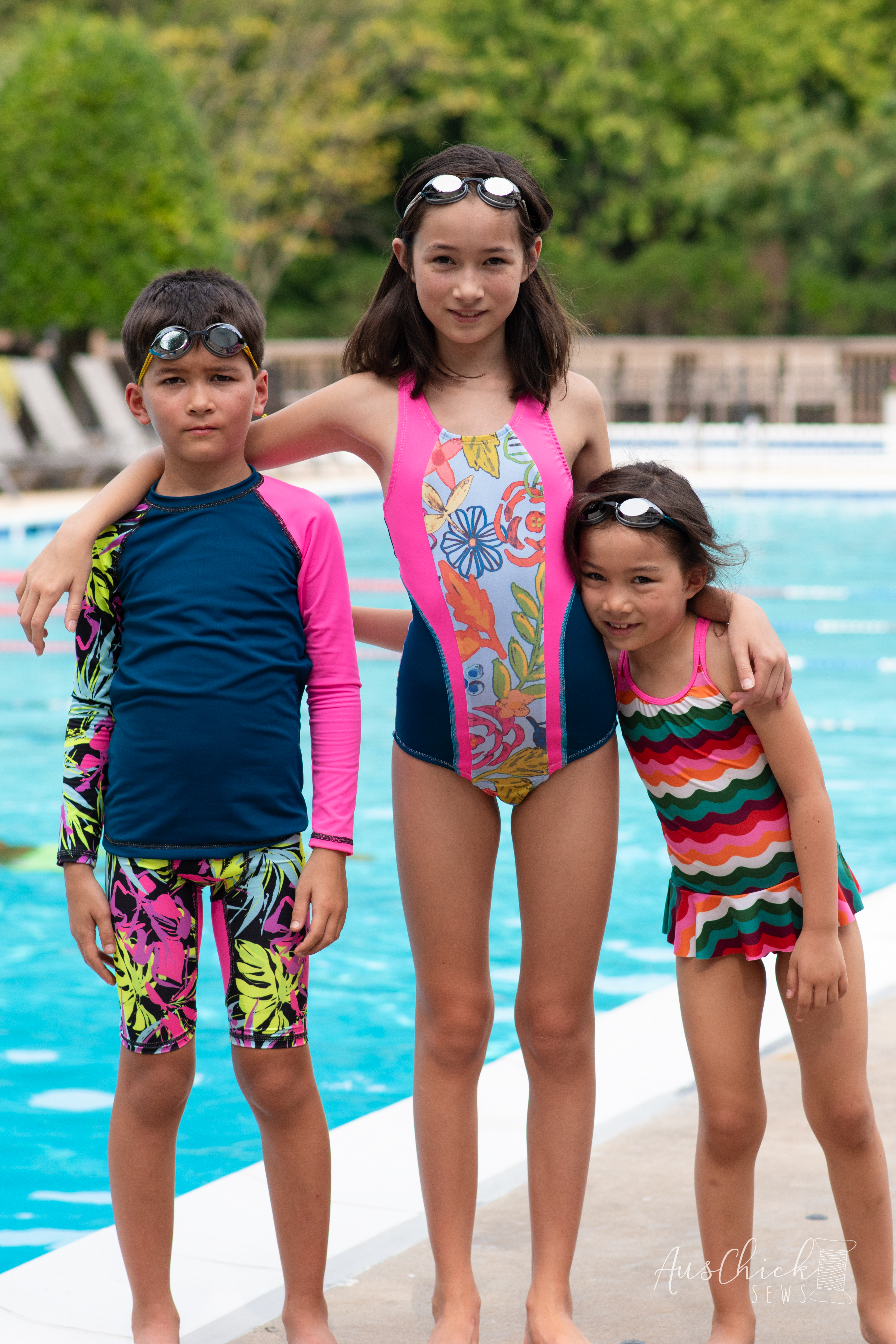 6 Swimsuit and Coverup Outfits for Summer - Merrick's Art