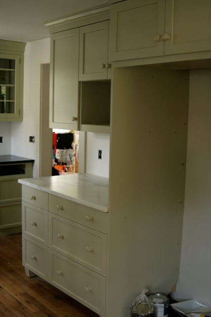 Old White Farrow and Ball kitchen