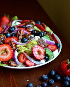 http://www.yammiesnoshery.com/2013/05/candied-pecan-berry-salad-with-cream.html