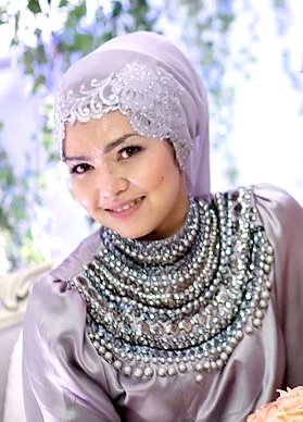 Si Gaun Putih: DIY tudung outdoor