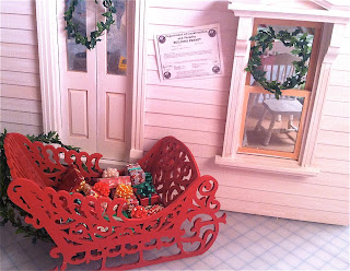 Christmas dollhouse