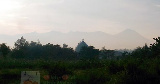 Ini Lokasi Asyik Melihat Deretan Gunung di Malang 