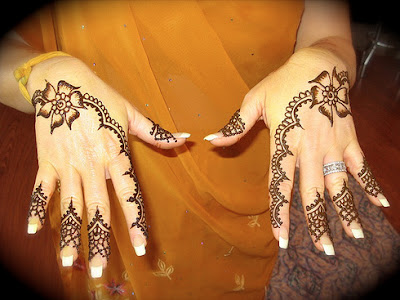 Latest Mehndi Arabic Designs