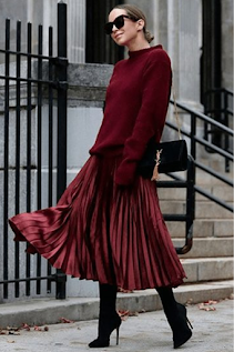 Image and inspiration credit to: "La Belle Society" https://www.labellesociety.com/2021/09/26/elegant-fall-outfits-ideas/