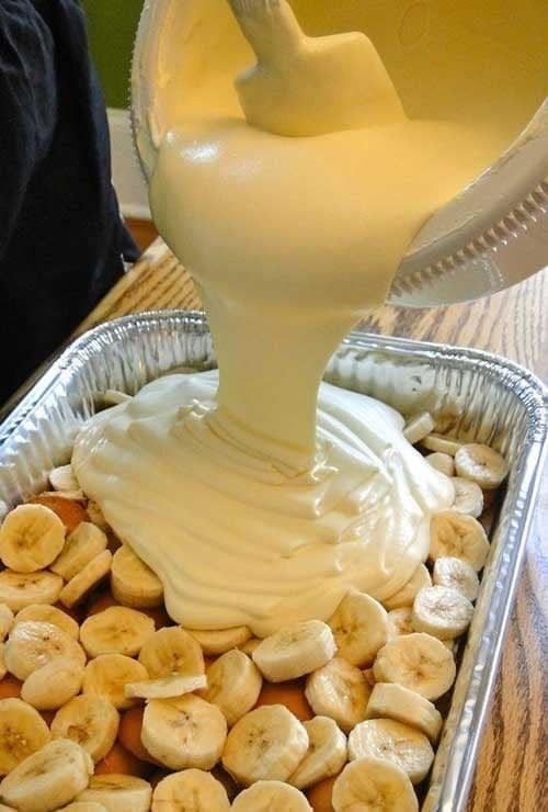 Paula Deen's “Not Yo’ Mama’s Banana Pudding