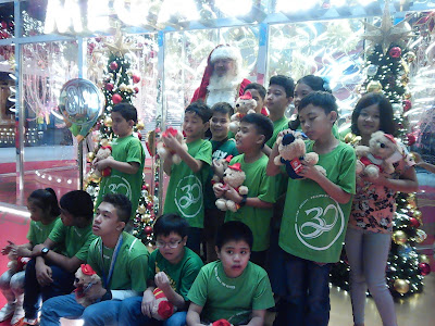 SM Holds Santa Meet-and-greet for Kids with Autism