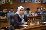  Anggota DPRD Kabupaten Muaro Jambi Ade Irma Suryani Menghadiri Acara Pelantikan Ketua LAM Desa Arang-Arang.