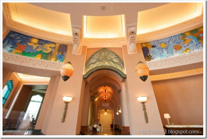 Beautiful Atlantis Palm Hotel and Resort in Dubai