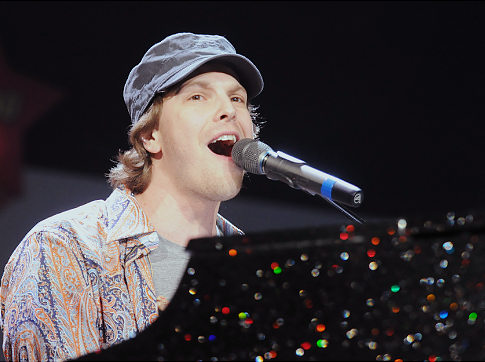 Gavin DeGraw Hospitalized After Attack in New York City